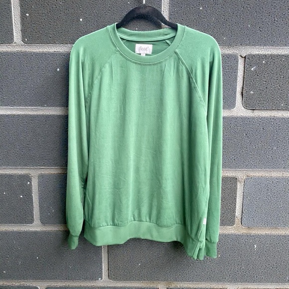 New Unisex hunter green Feat Crewneck sweatshirt - Picture 2 of 2